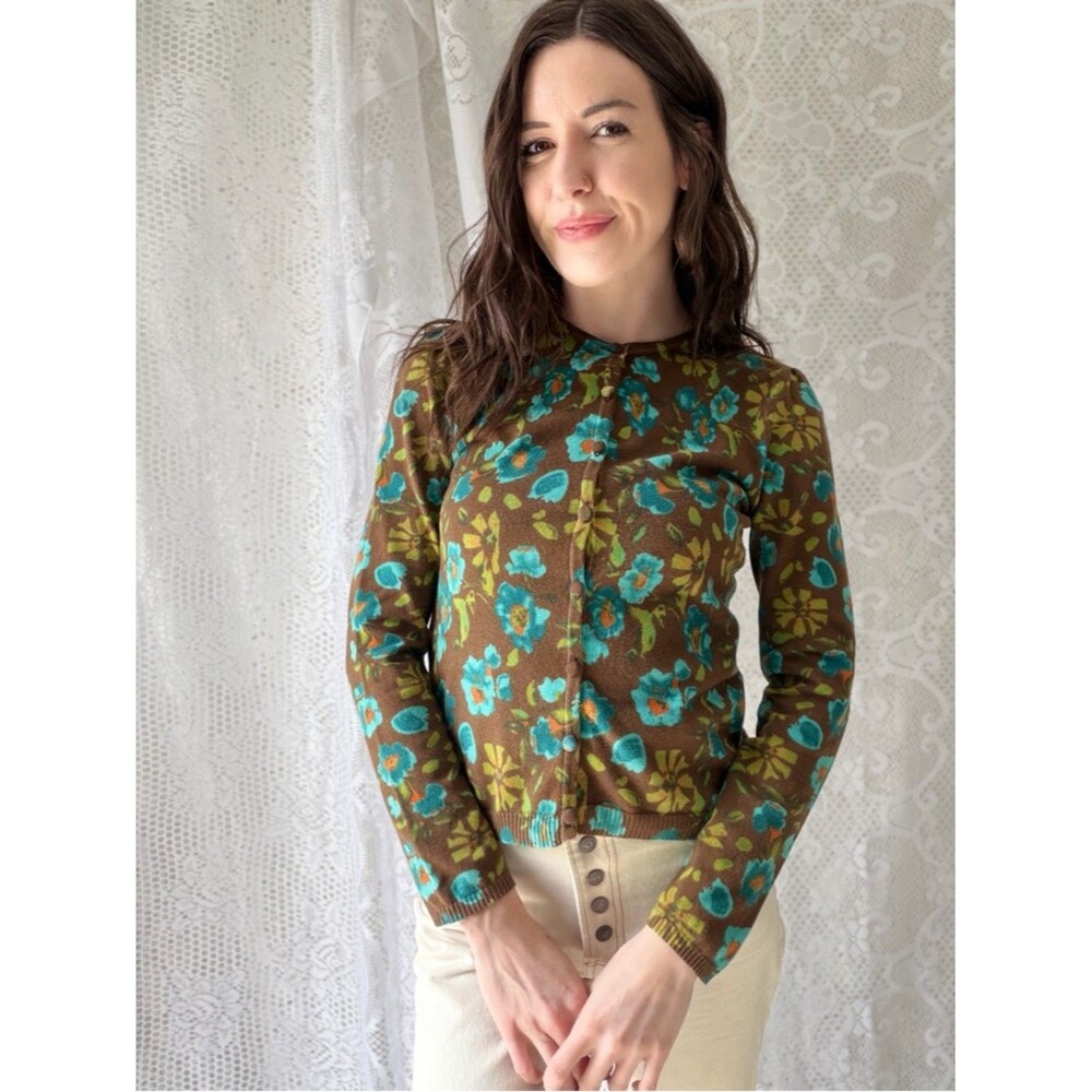 Vintage Style Brown Floral Cardigan Blue Flower Button Front Cottagecore - Picture 8 of 12